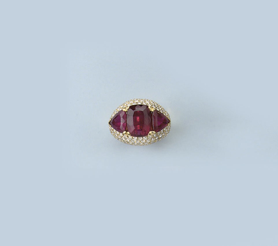 A RUBELLITE AND DIAMOND DRESS RING