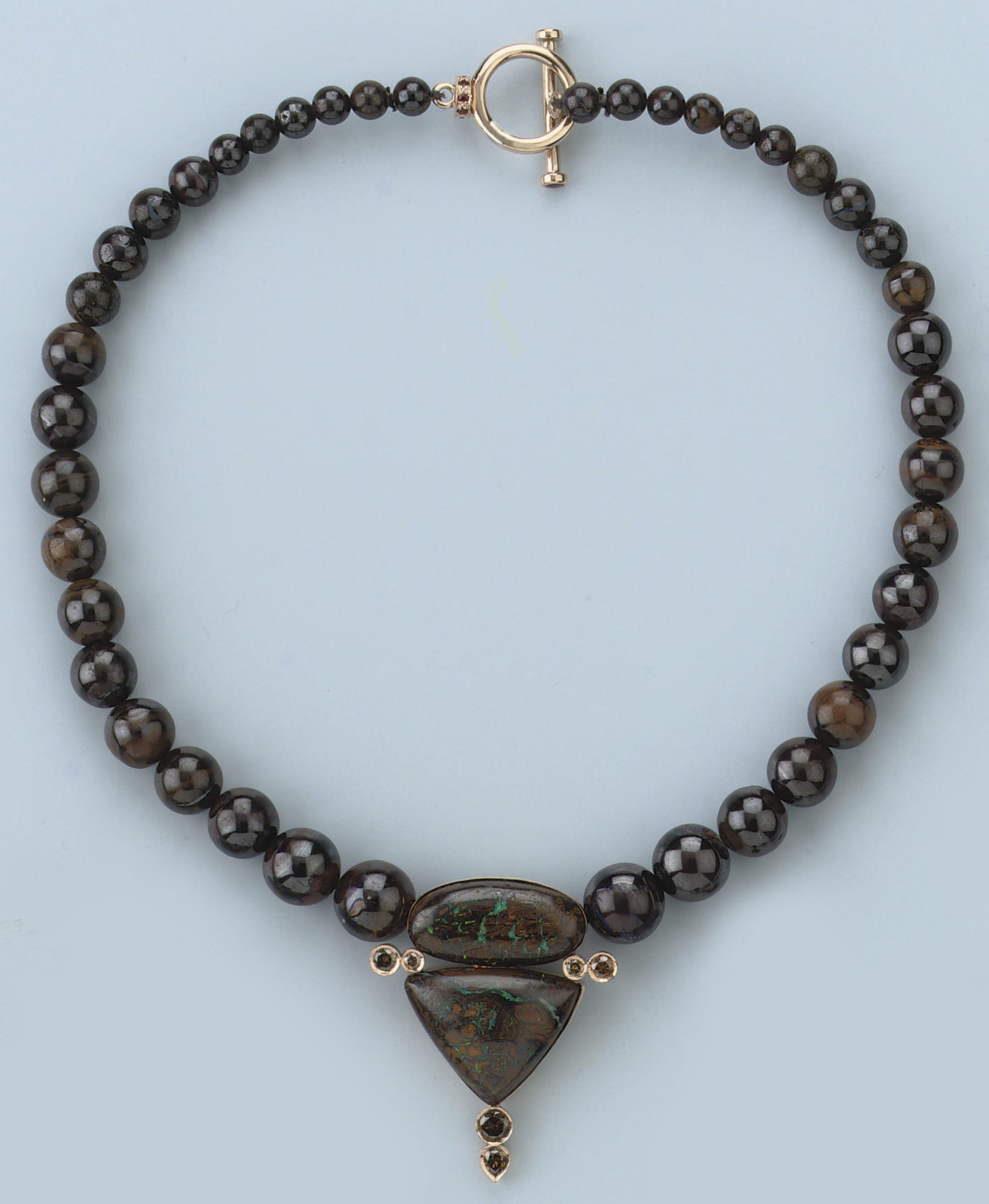 AN OPAL BEAD AND DIAMOND NECKLACE