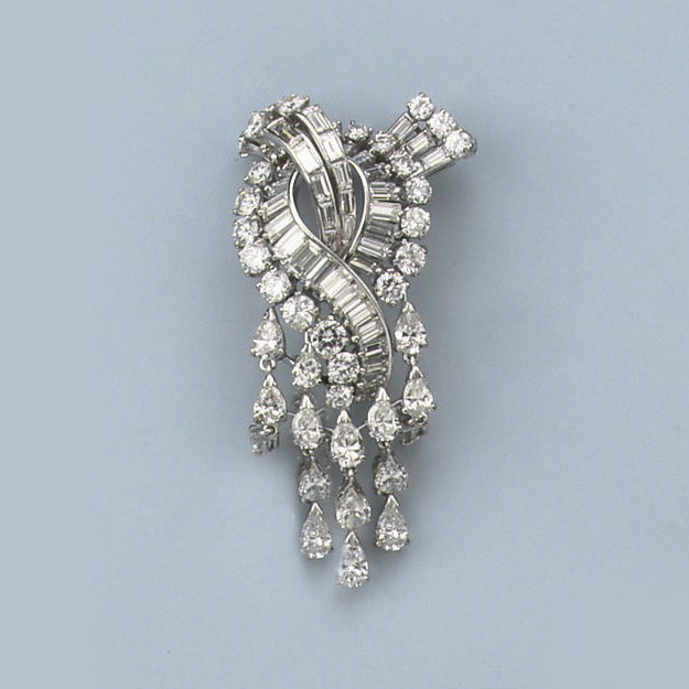 A DIAMOND BROOCH, BY BOUCHERON