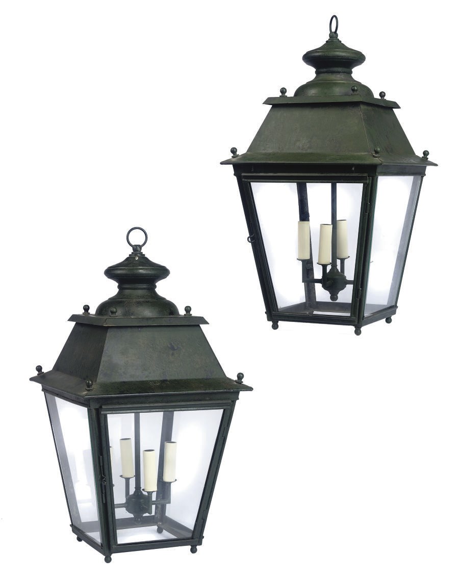 A PAIR OF GREEN TÔLE PEINTE LANTERNS
