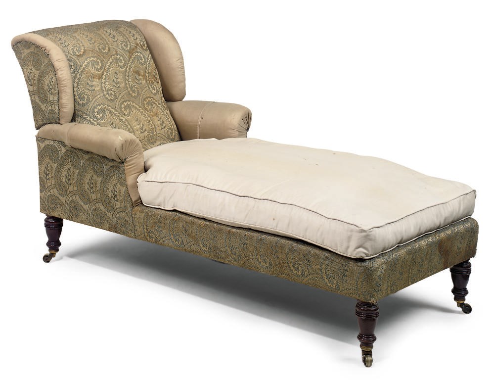 A LATE VICTORIAN WALNUT RECLINING CHAISE LONGUE