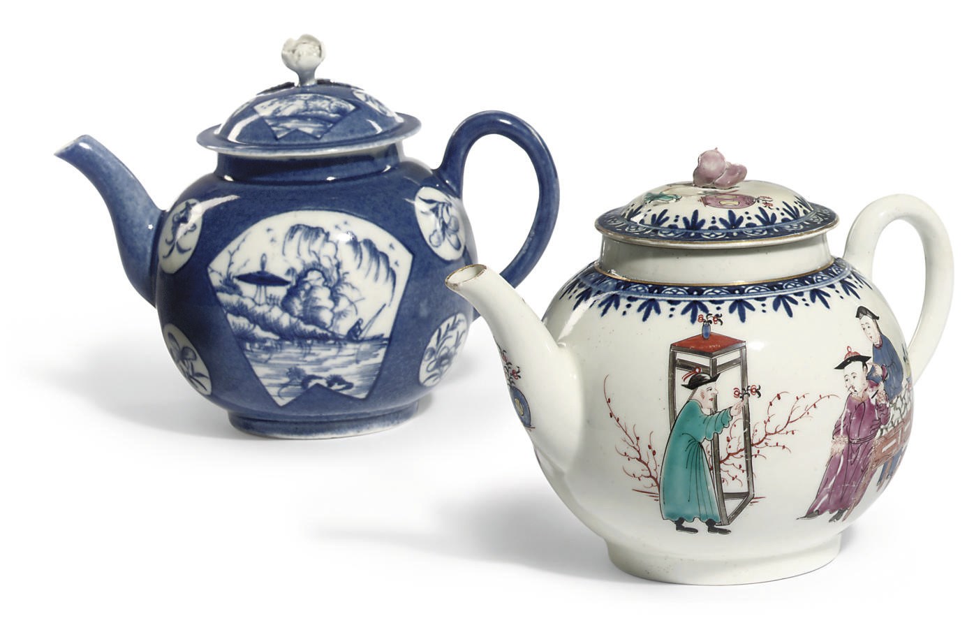 A WORCESTER POWDERED-BLUE GROUND GLOBULAR TEAPOT AND COVER AND A CHINOISERIE TEAPOT AND COVER