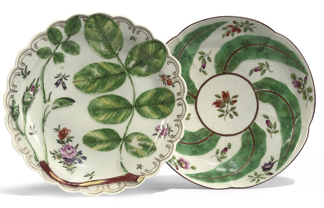 A WORCESTER SCOLOPENDRIUM DISH AND A BLIND EARL PATTERN DISH