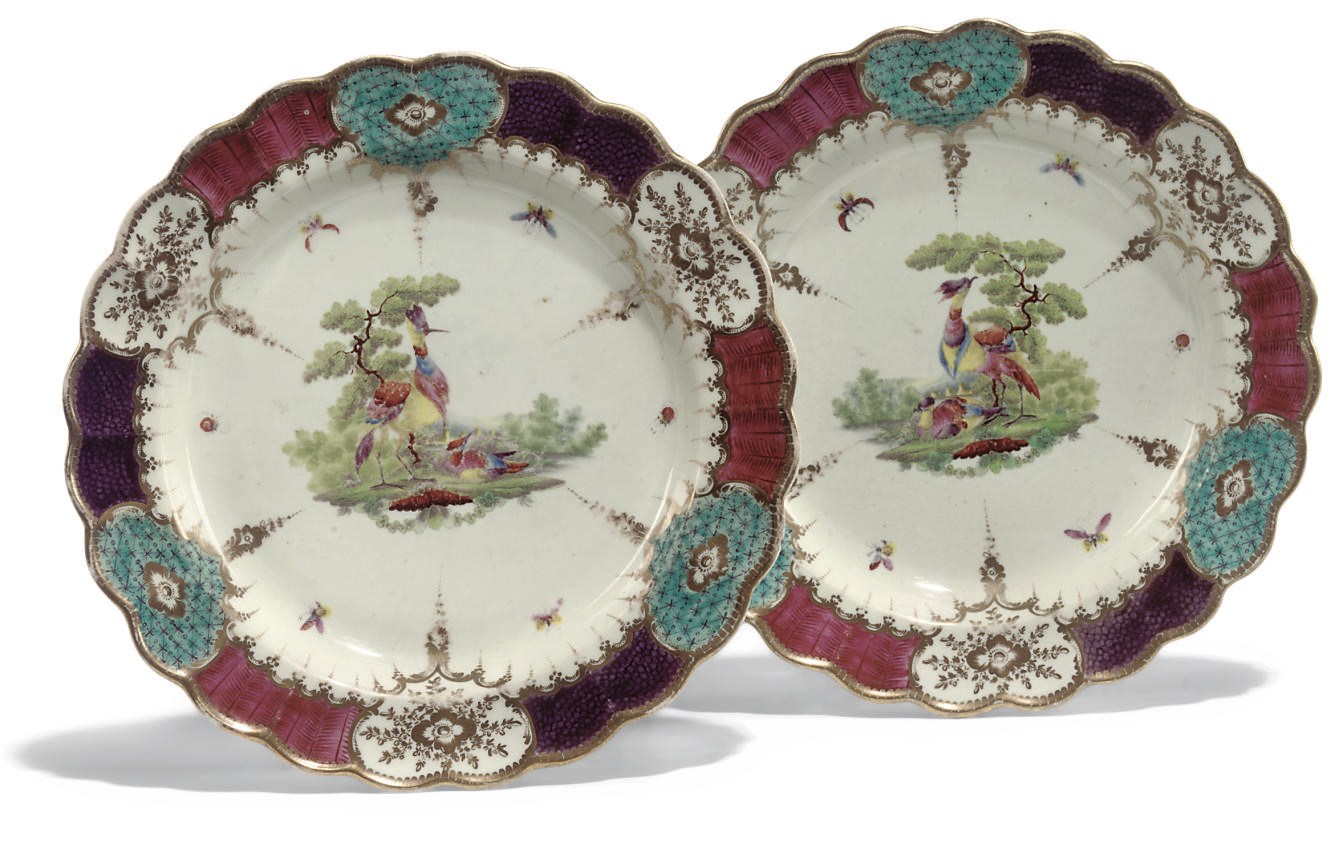 A PAIR OF WORCESTER LOBED PLATES
