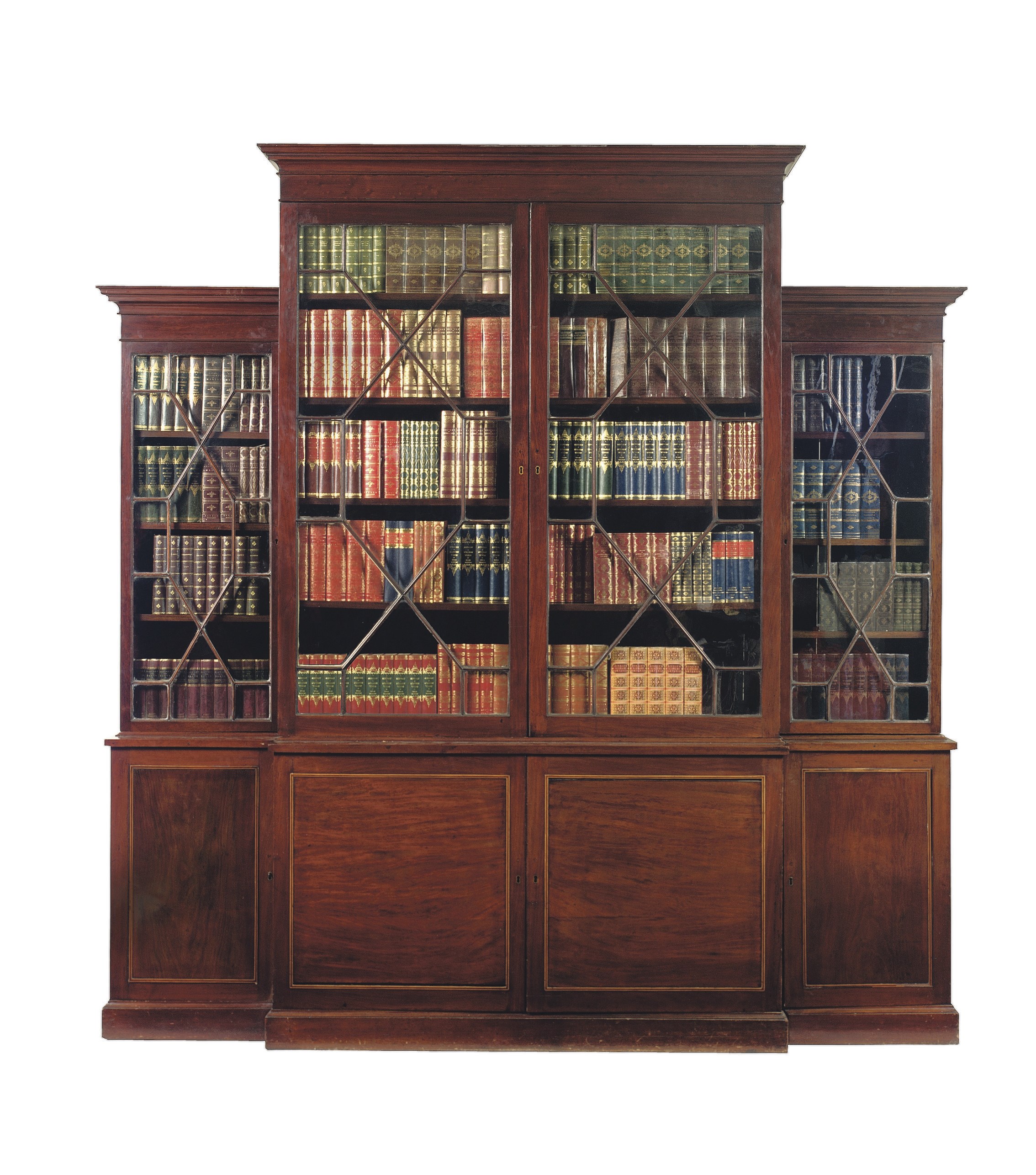 A MAHOGANY BREAKFRONT BOOKCASE