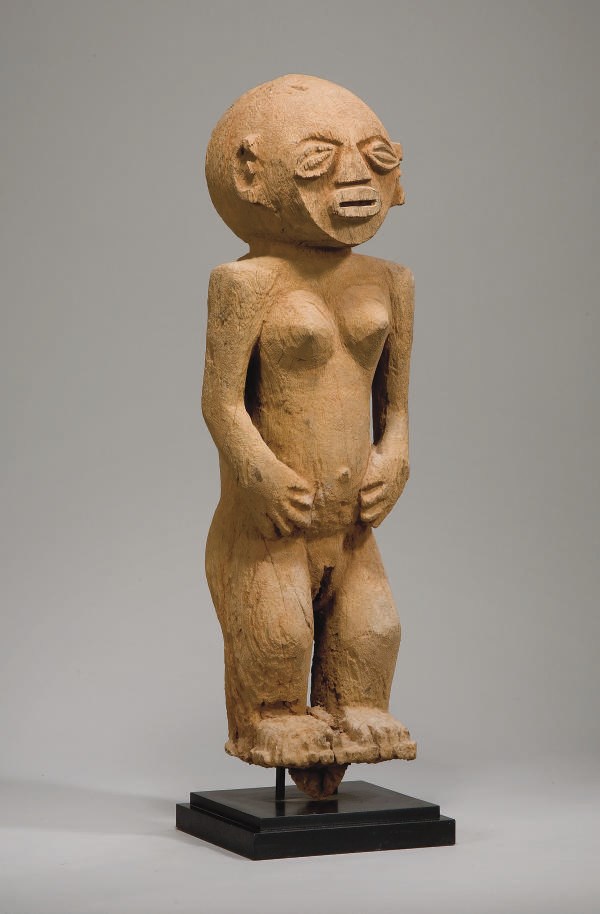 STATUETTE