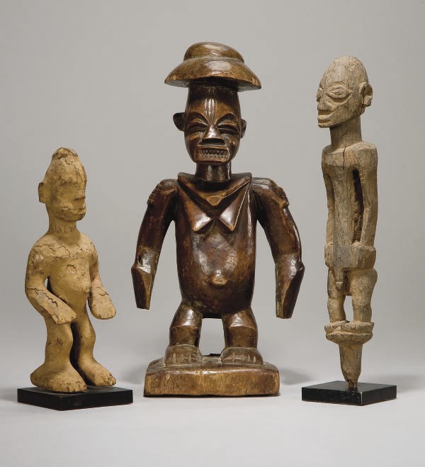TROIS STATUETTES