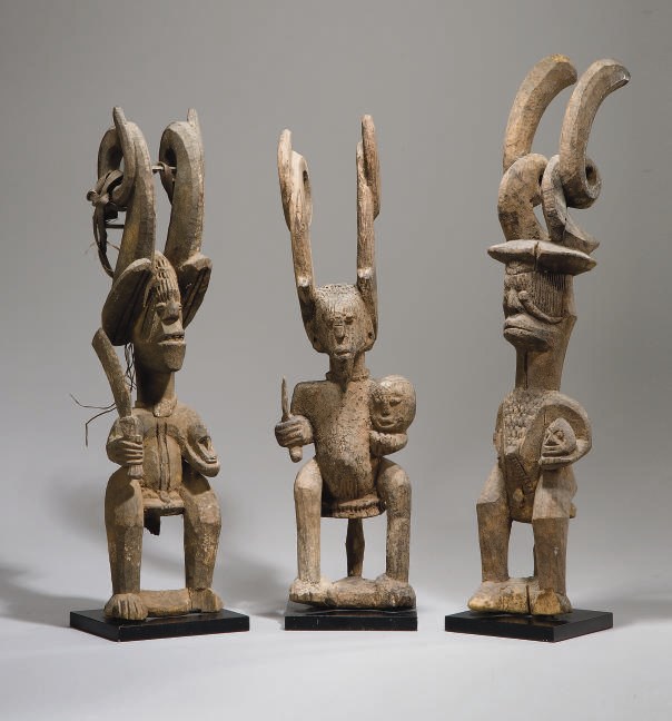 TROIS STATUES IBO IKENGA