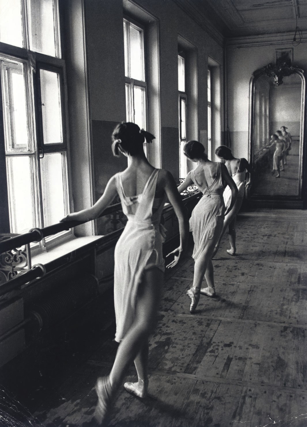 CORNELL CAPA (1918-2008)