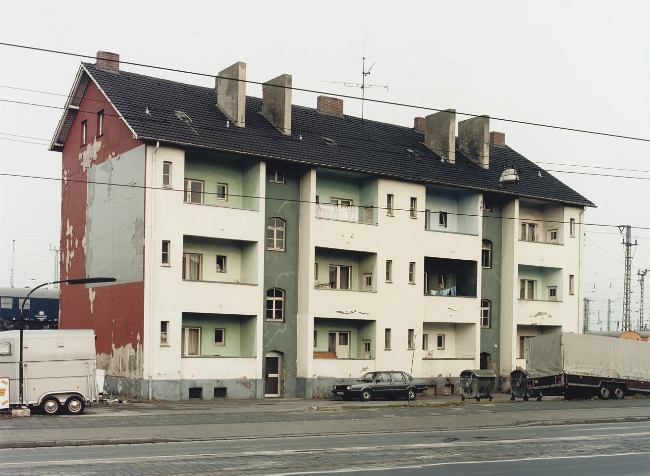 THOMAS RUFF (b.1958)