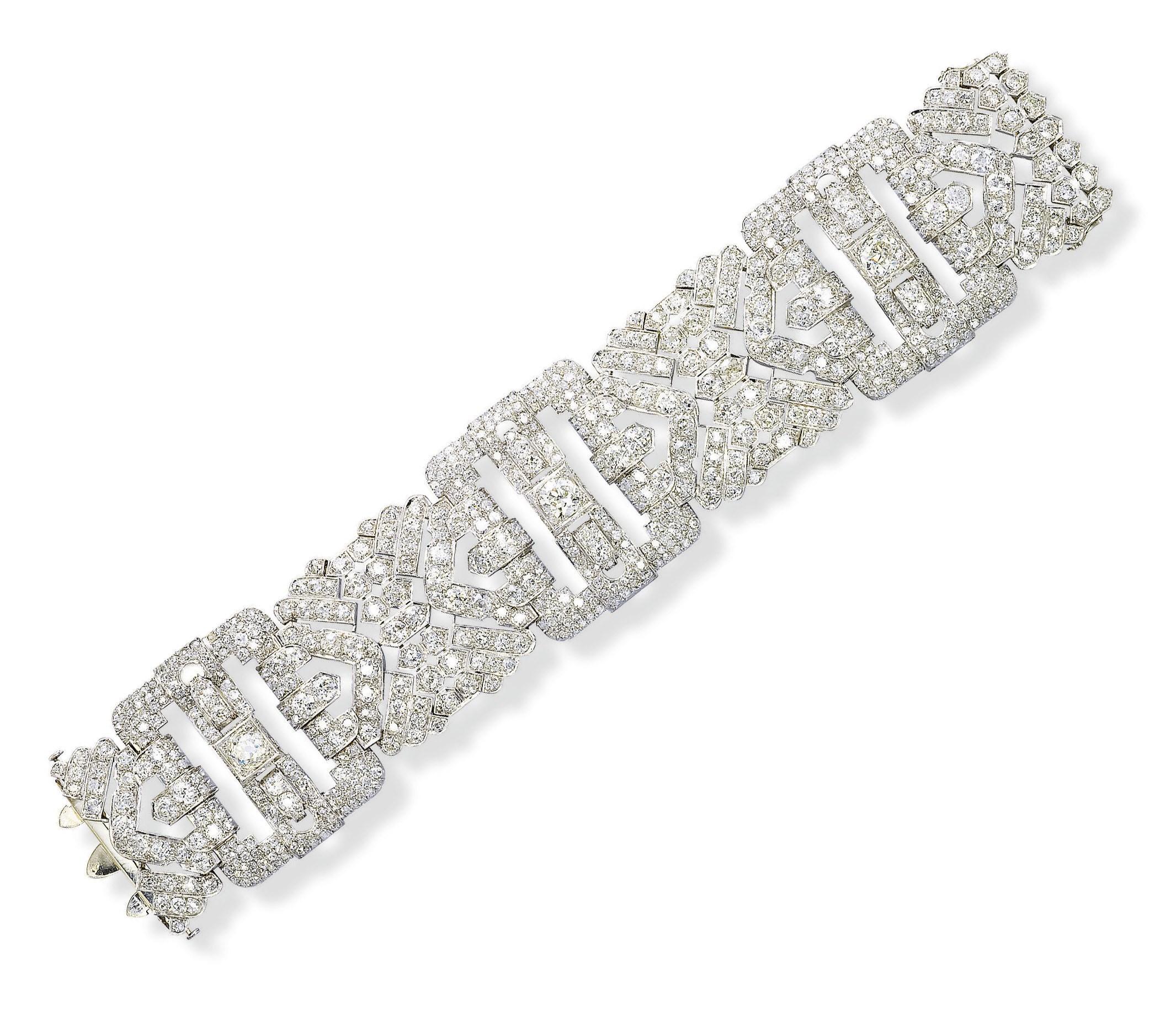 AN ART DECO DIAMOND BRACELET