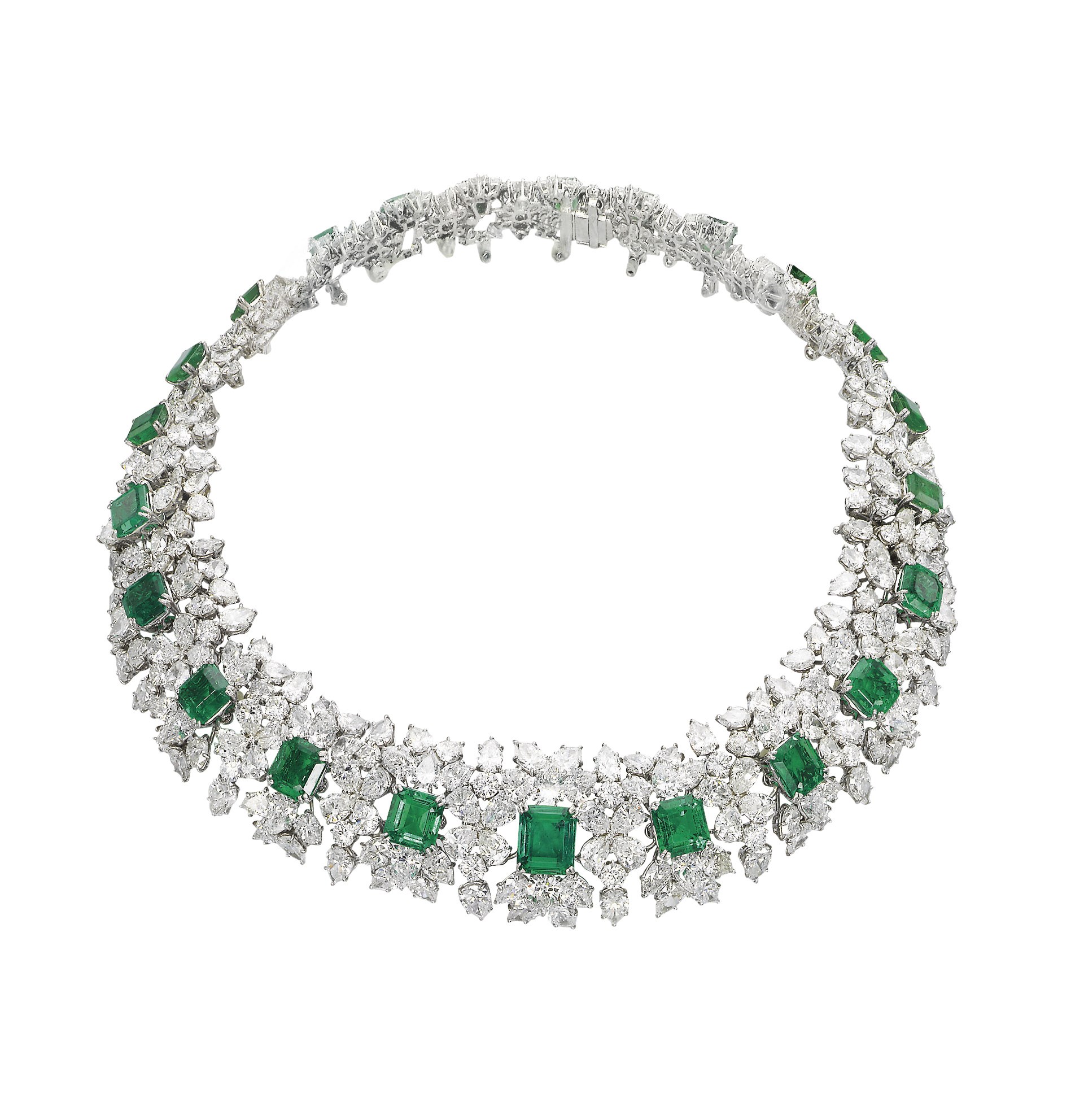 AN IMPORTANT EMERALD AND DIAMOND NECKLACE  BRACELETS, BY HARRY WINSTON