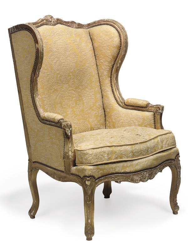 A NAPOLEON III GILTWOOD FAUTEUIL A ORIELLES