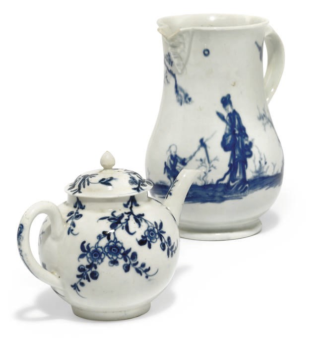 A WORCESTER BLUE AND WHITE MASK JUG AND A SMALL TEAPOT