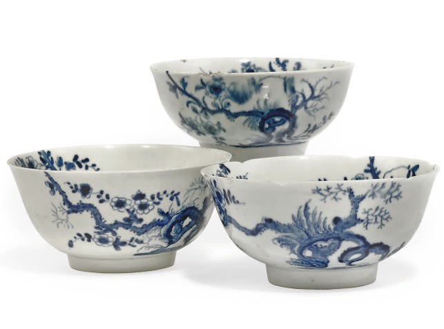THREE WORCESTER BLUE AND WHITE SUGAR-BOWLS