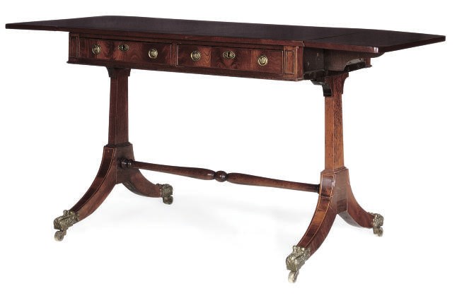 A MAHOGANY AND CROSSBANDED SOFA TABLE