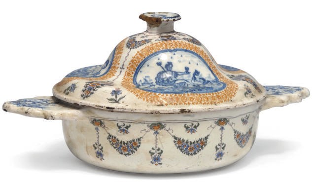 A FRENCH FAIENCE TWO-HANDLED ECUELLE AND COVER