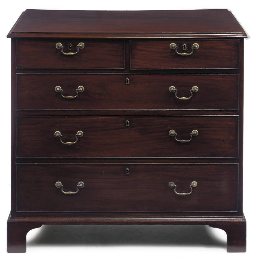 A GEORGE III MAHOGANY CHEST