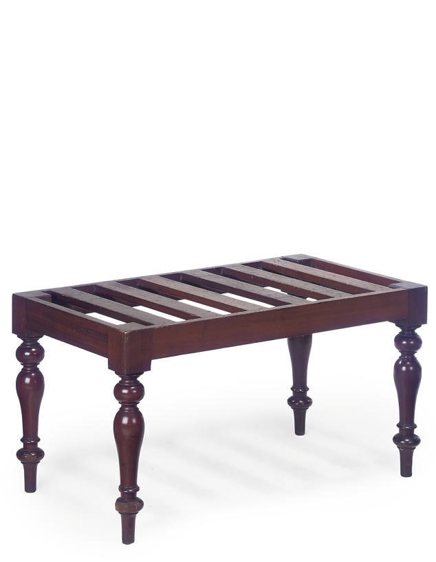 A VICTORIAN MAHOGANY LUGGAGE RACK