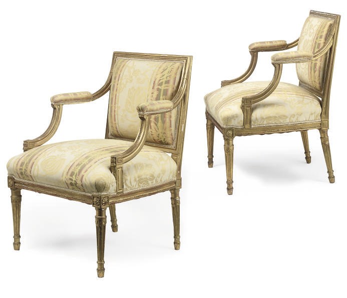 A PAIR OF FRENCH GILTWOOD FAUTEUILS