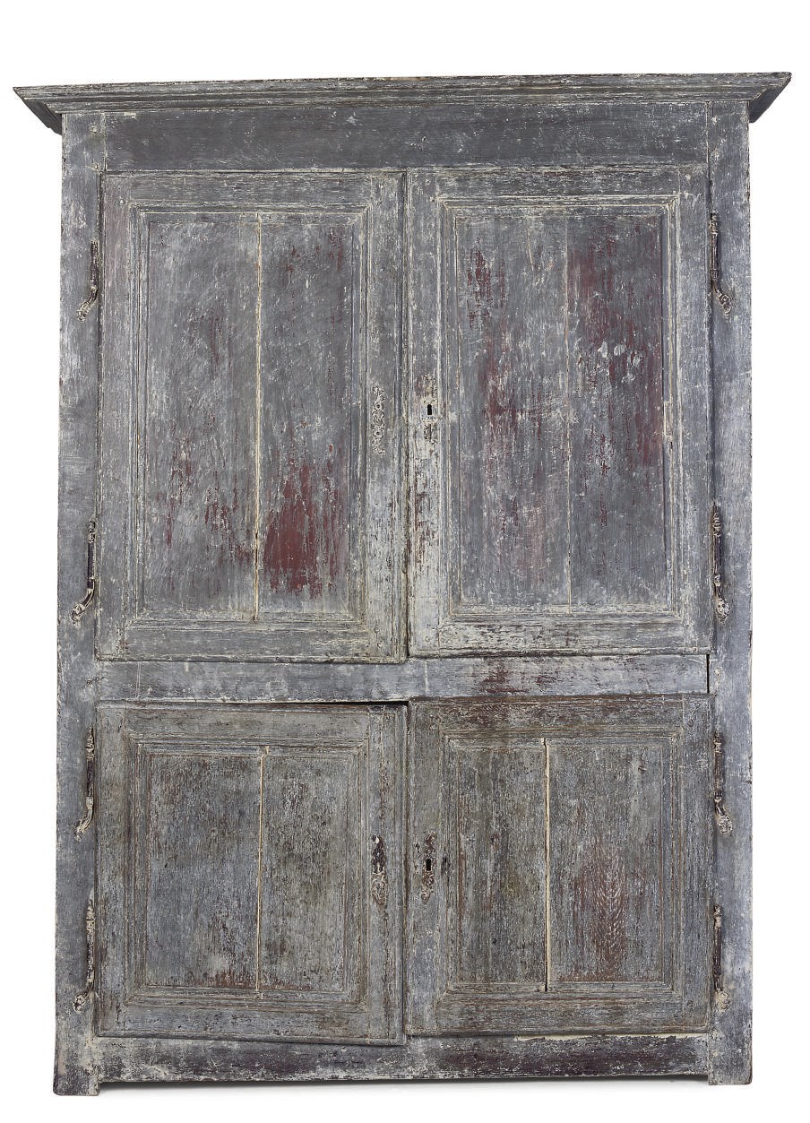 A FRENCH PAINTED CABINET