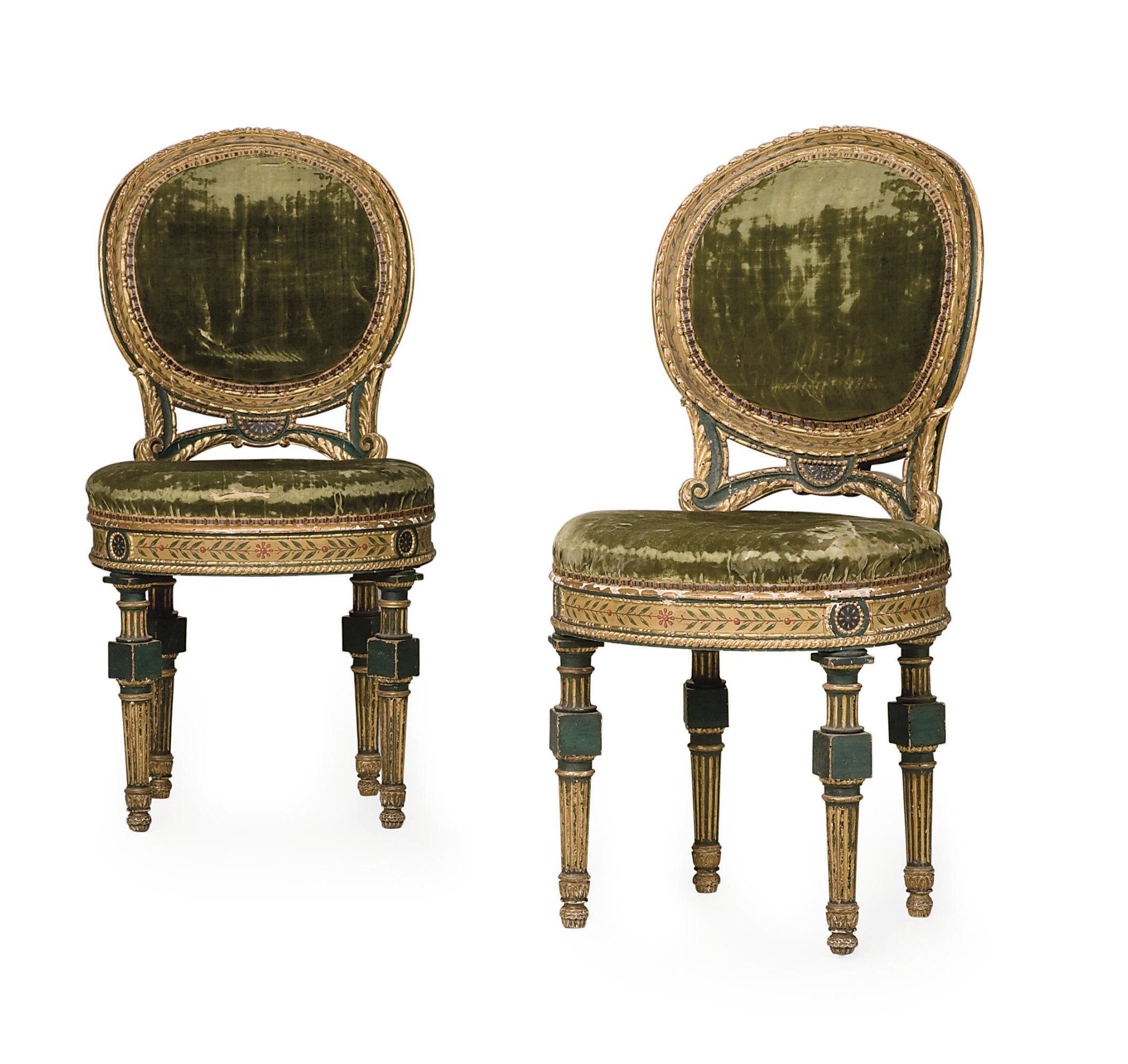 PAIRE DE CHAISES DE STYLE NEOCLASSIQUE