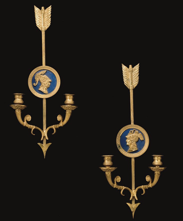 PAIRE D'APPLIQUES DE STYLE EMPIRE