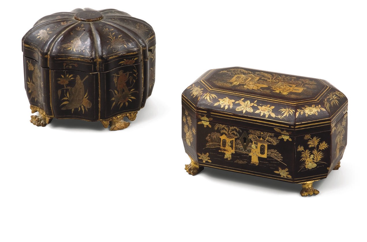 UNE BOITE A THE ET UNE BOITE D'EPOQUE NAPOLEON III