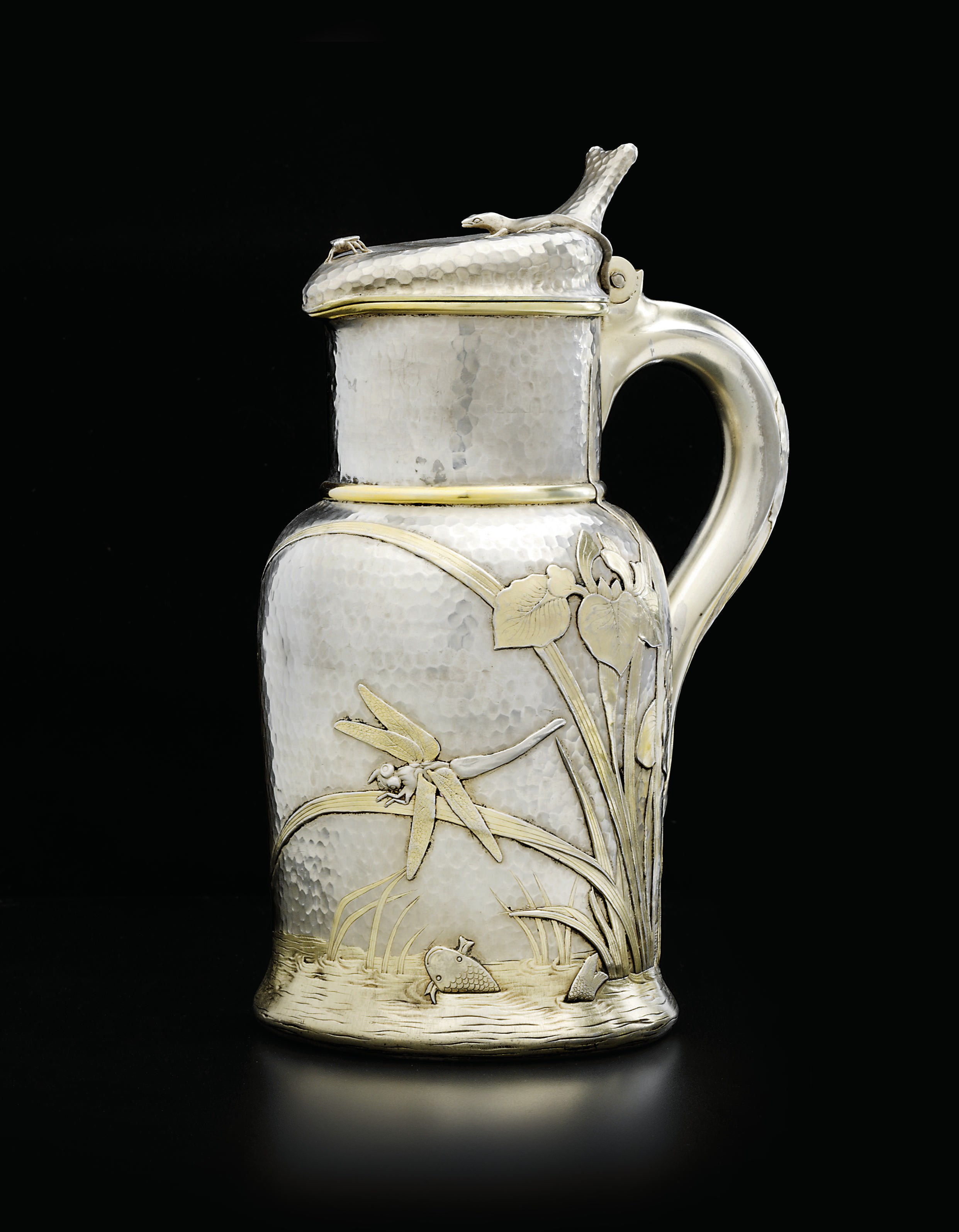 A parcel-gilt tankard
