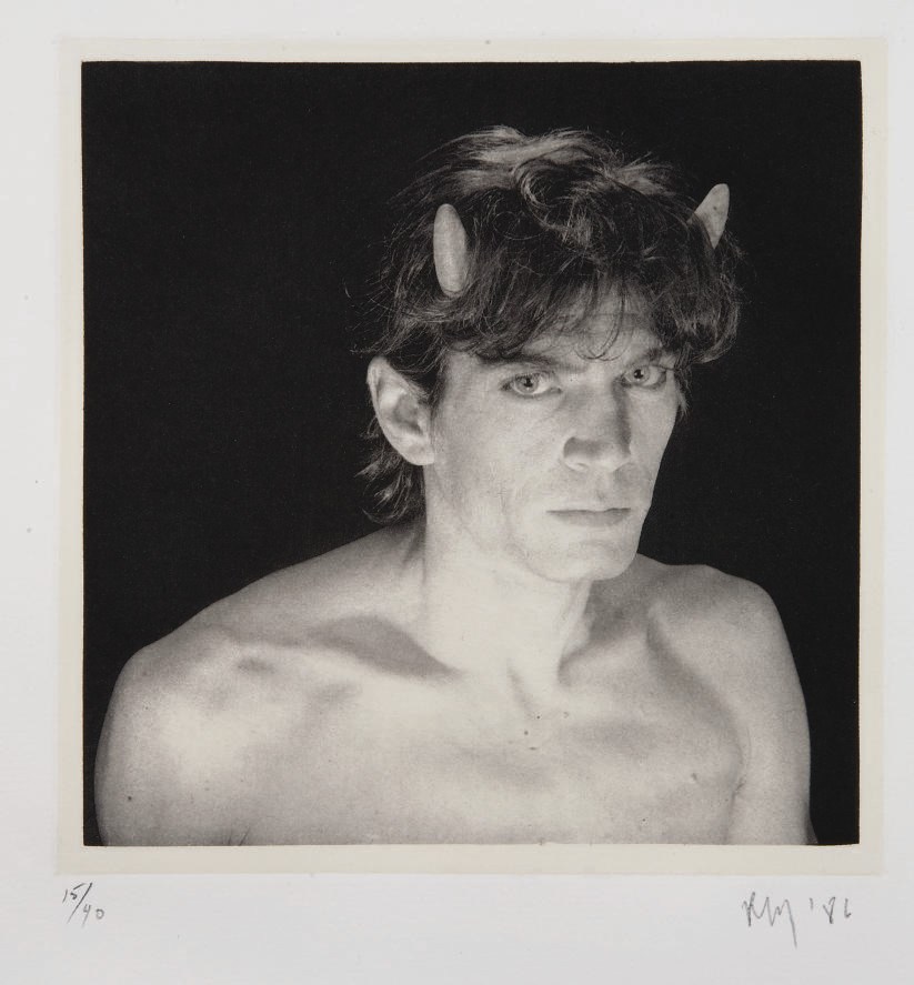 MAPPLETHORPE, Robert (1946-1989). Suite de 8 photogravures originales pour illustrer l'ouvrage d'Arthur Rimbaud, A Season in Hell. New York: The Limited Editions Club, 1986.