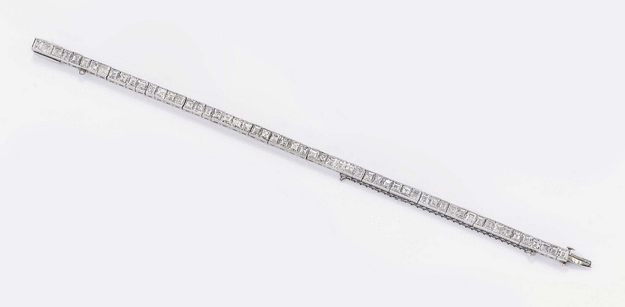 BRACCIALE TENNIS IN PLATINO E DIAMANTI