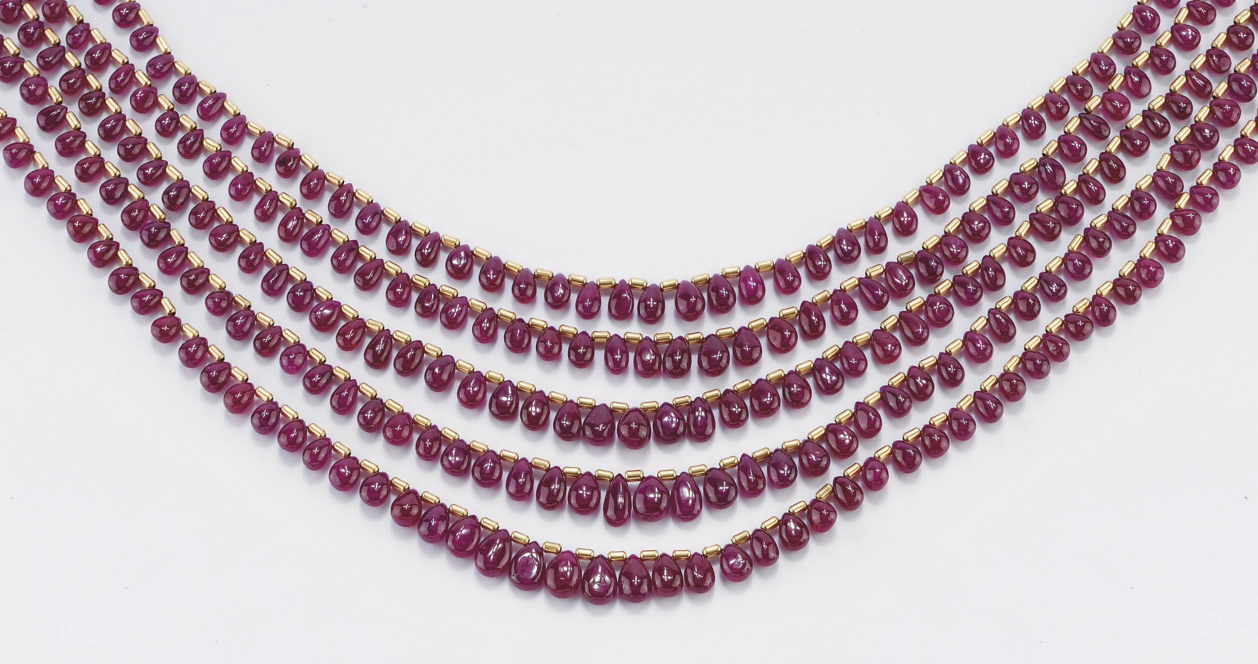 COLLANA IN ORO E RADICI DI RUBINO