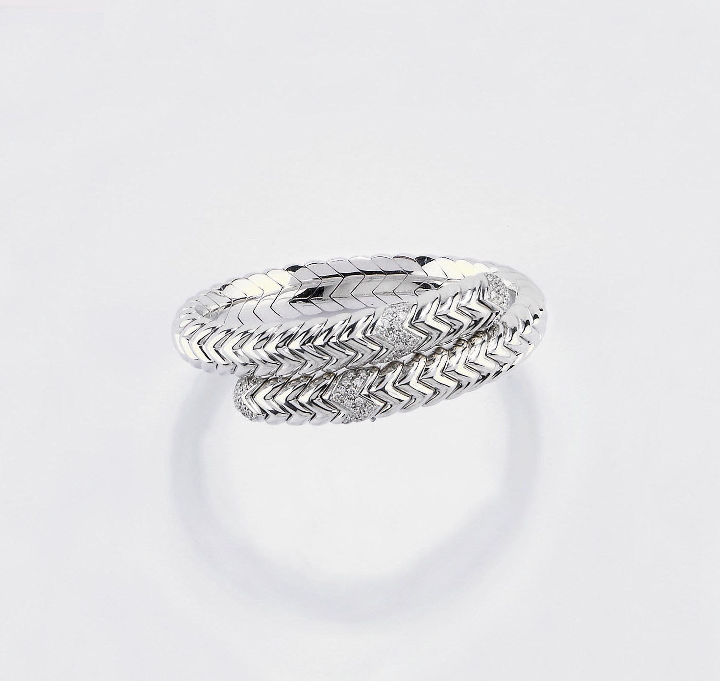 BRACCIALE IN ORO E BRILLANTI, FIRMATO BULGARI