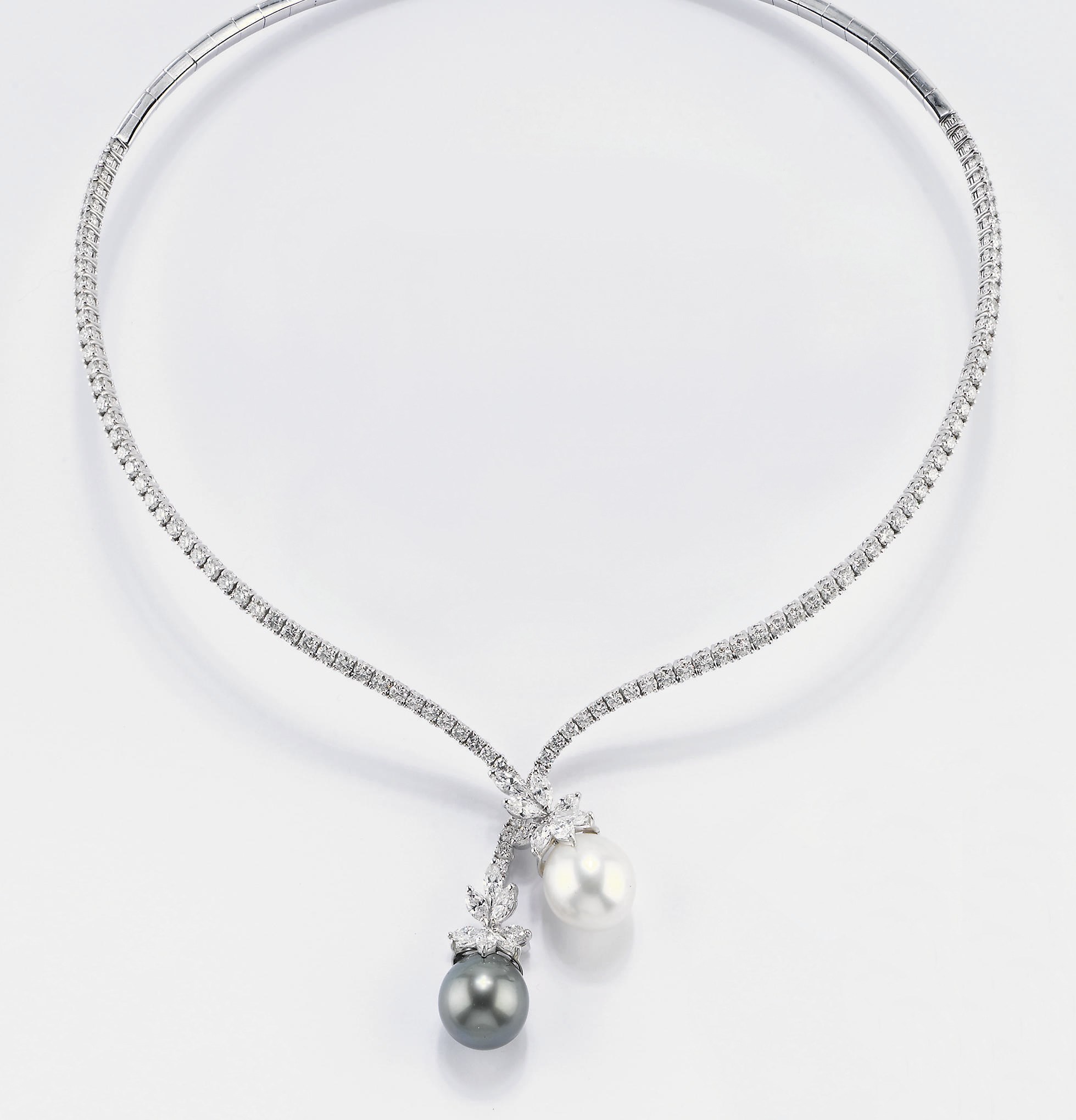 COLLANA IN BRILLANTI E PERLE COLTIVATE