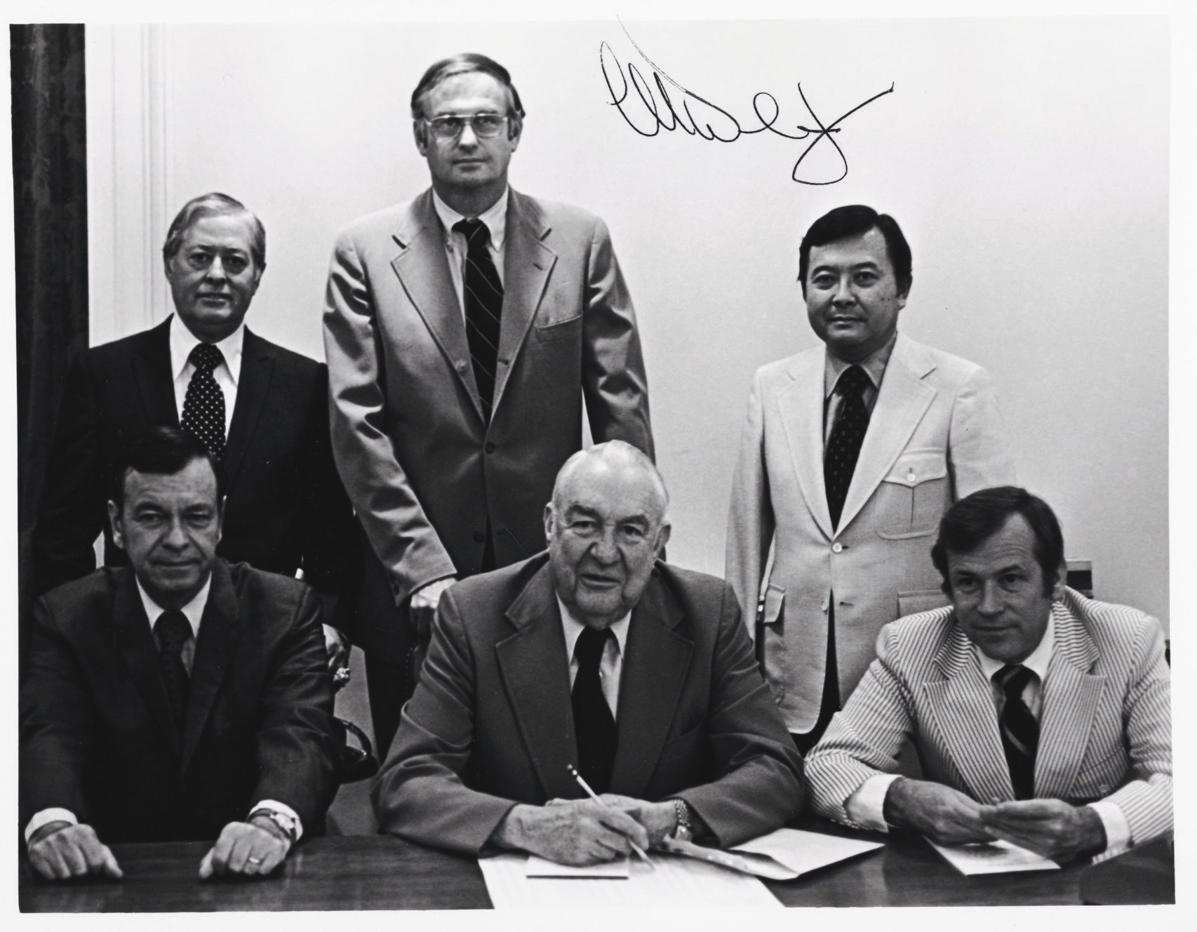 NIXON, Richard M. WATERGATE ARCHIVE. A COLLECTION OF OVER 60 SIGNED DOCUMENTS AND PHOTOGRAPHS CONTAINING THE AUTOGRAPHS OF NEARLY EVERY MAJOR FIGURE IN THE WATERGATE SCANDAL. Together approximately 70 pages, various sizes, housed in a leather ring binder. NIXON. T.L.S., 9 August 1974. 1p., 8vo, White House stationery. A souvenir copy of Nixon's terse letter of resignation: "I hereby resign the office of President of the United States." -- APPROXIMATELY 57 AUTOGRAPHED CARDS signed by famous participants in the Watergate affair, some with inscriptions. Signatures include: HENRY A. KISSINGER, H. R. HALDEMAN, JOHN D. EHRLICHMAN, ALEXANDER HAIG, JOHN N. MITCHELL, BOB WOODWARD, CARL BERNSTEIN, ROBERT H. BORK, CHARLES COLSON,, Watergate burglars E. Howard Hunt, James W. McCord, G. Gordon Liddy, Bernard Barker (inscribed: "Let us hope you will never have to endure the tragedy facing those Cubans, your age, who have lost their home land & freedom."), Frank Sturgis, White House "Plumber" Egil Krogh, Jr. (signed at Allenwood Prison Camp), Senators Sam Ervin and Howard Baker, Supreme Court Justices William J. Brennan, Jr., Potter Stewart, and Byron R. White, Judge John J. Sirica, plus 36 others. -- RODINO, Peter W. Photograph inscribed and signed ("best wishes, Peter W. Rodino"), n.d. 1p. (8 x 10in.). -- WEICKER, Lowell P. Photograph signed ("Lowell Weicker, Jr."), n.d. [ca. 1973]. 1p. (8 x 10in.). Weicker stands with six of the seven members of the Irvin Senate Special Investigative Committee. -- DASH, Samuel. Photograph signed ("Samuel Dash"), n.d. [ca. 1973]. 1p.(8 x 10in.). A photo of Dash listening to testimony during a session of the Senate Special Investigative Committee. -- FOURTEEN COPIES OF THE HOUSE JUDICIARY COMMITTEE'S PAMPHLET, The Impeachment Inquiry: Its Meaning (Washington: 1974), each signed by a member of the Committee (Peter Rodino, Paul Sarbanes, and 12 others).

A FINE, WIDE-RANGING COLLECTION OF AUTOGRAPHS FROM PARTICIPANTS IN EACH PHASE OF THE AFFAIR, from the initial break-in at Democratic National Committee headquarters in the Watergate complex, to Woodward and Bernstein's investigations in the Washinmgton Post, to the explosive Senate hearings under Sam Ervin, the House impeachment hearings, Nixon's attempts to cover-up the affair and stonewall the investigations, finally leading to his resignation and the criminal trial and conviction of several of his key aides.