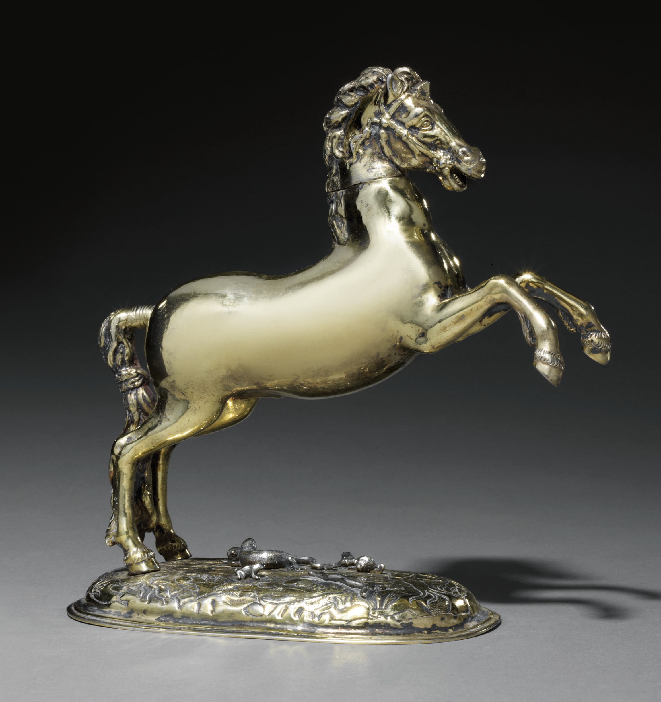 CHEVAL EN VERMEIL