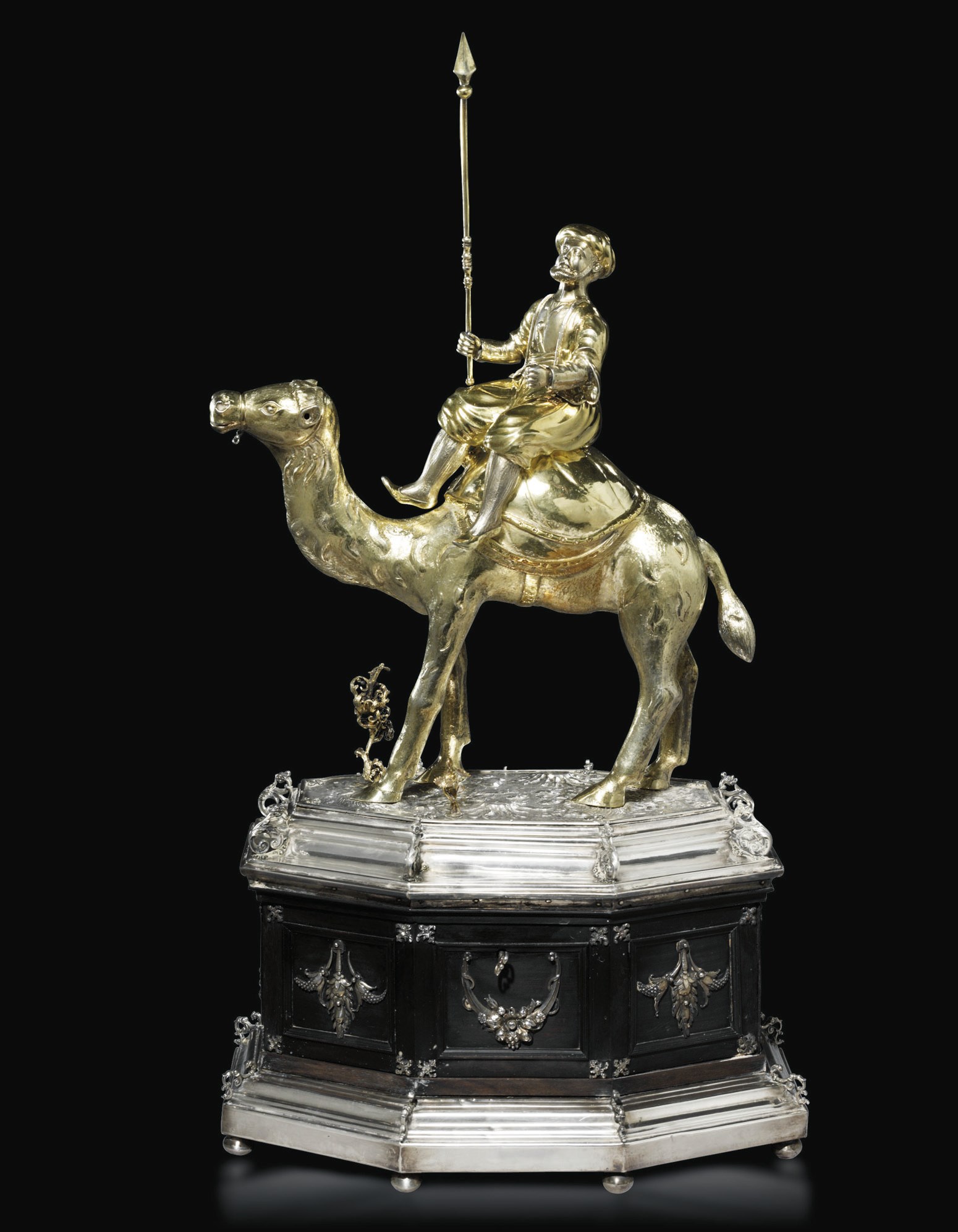 DROMADAIRE EN ARGENT ET VERMEIL