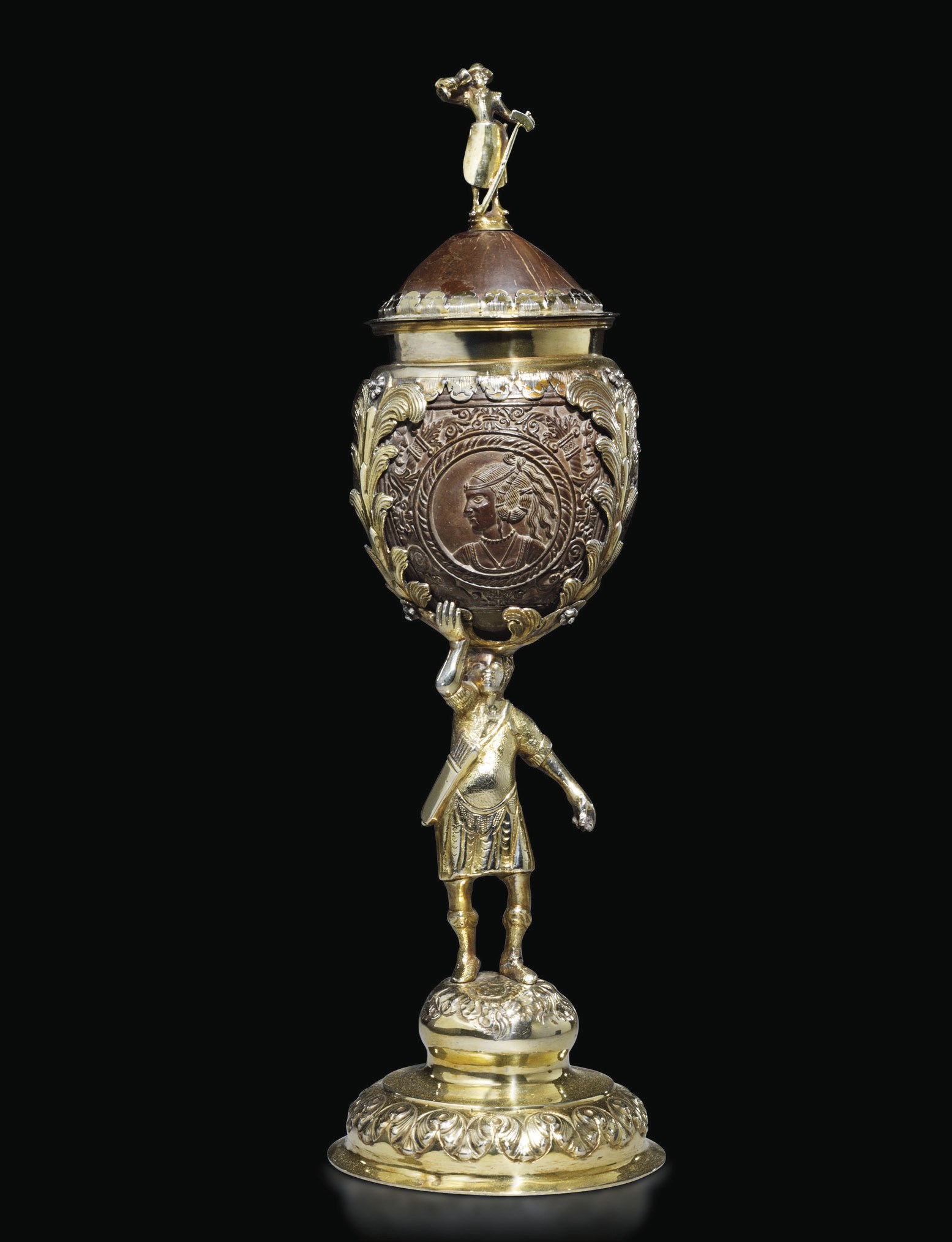 COUPE EN NOIX DE COCO ET MONTURE EN VERMEIL