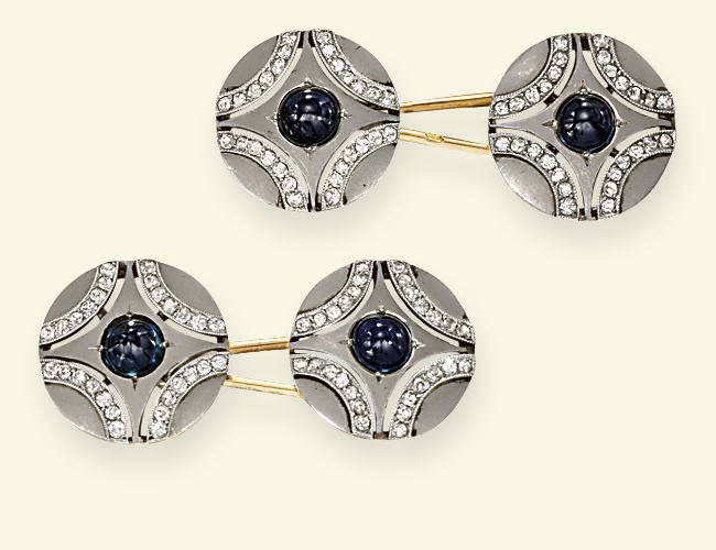 A PAIR OF SAPPHIRE AND DIAMOND ART DECO CUFFLINKS