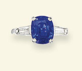 A SAPPHIRE SINGLE-STONE RING