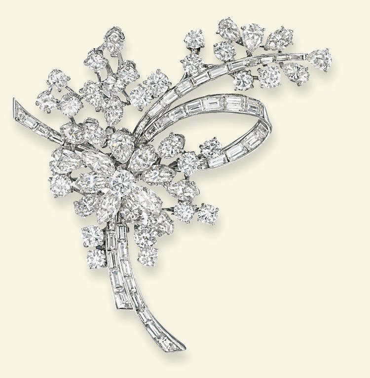 A DIAMOND BROOCH, BY ALBUQUERQUE