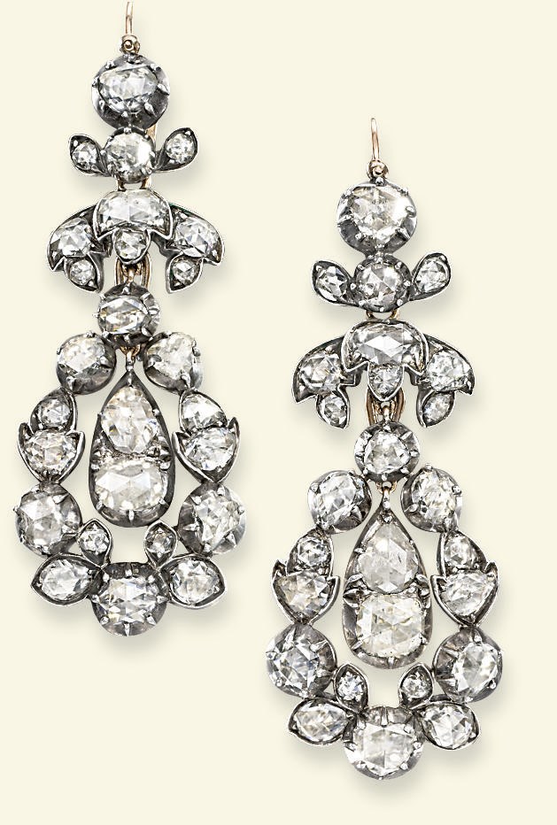 A PAIR OF GEORGE III DIAMOND EAR PENDANTS