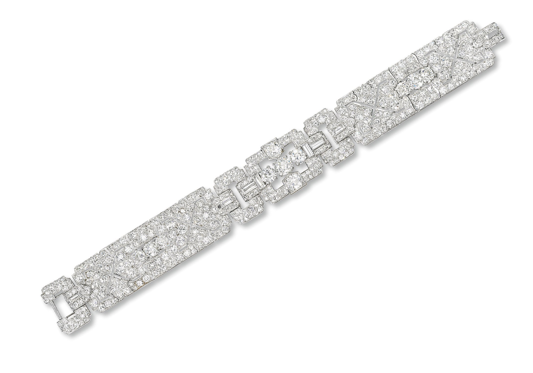 AN ART DECO DIAMOND BRACELET, BY CARTIER