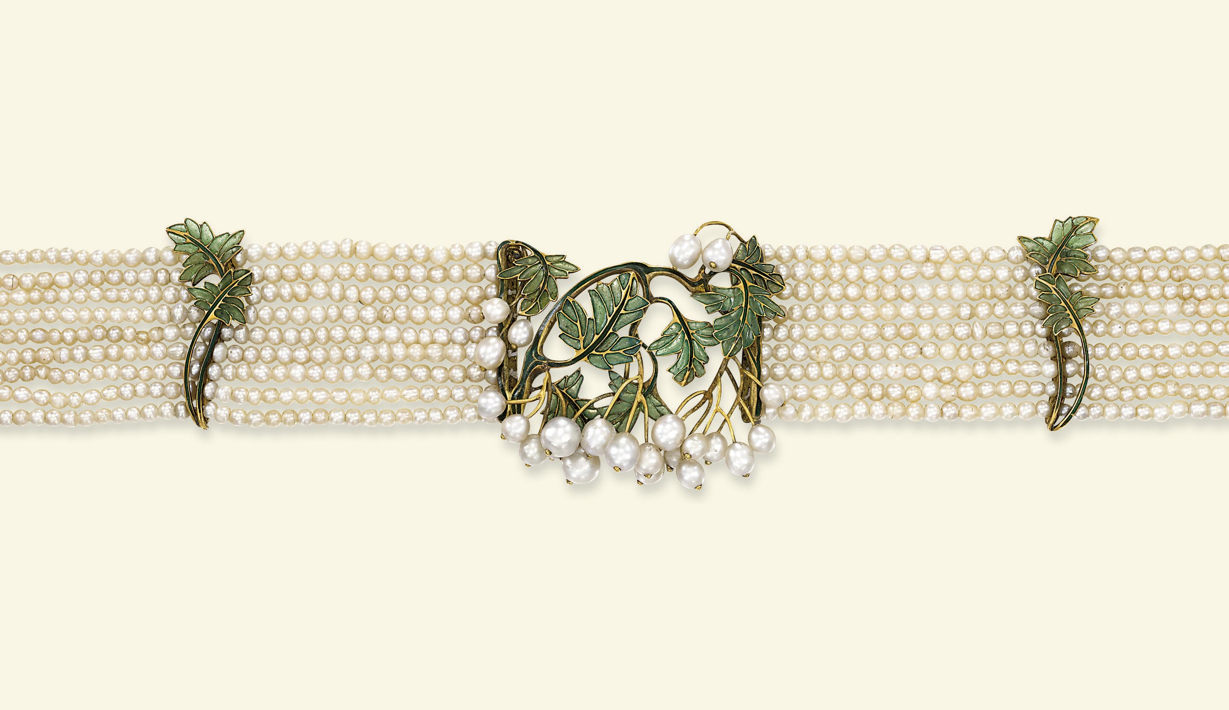 AN ART NOUVEAU PEARL AND ENAMEL CHOKER