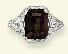A BELLE EPOQUE ALEXANDRITE RING