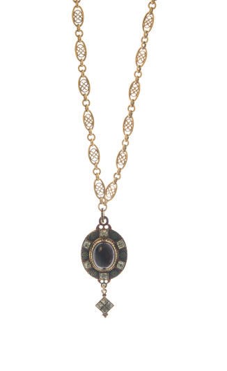 AN ANTIQUE GLASS, ENAMEL AND GOLD LOCKET NECKLACE