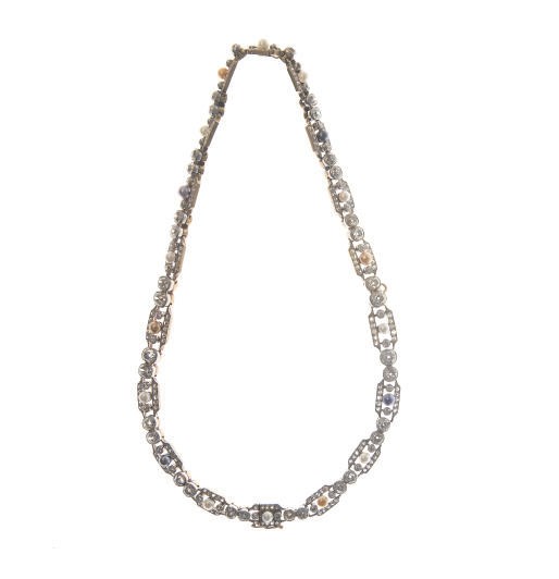AN ANTIQUE PEARL, DIAMOND, GOLD AND SILVER NECKLACE