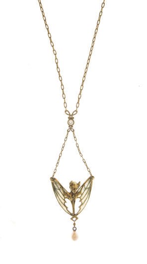 AN ART NOUVEAU ENAMEL, PEARL AND GOLD PENDANT NECKLACE, BY GAUTRAIT
