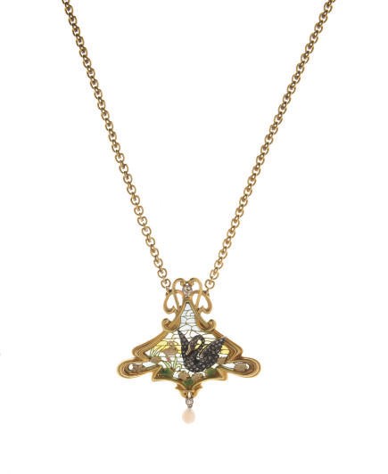 AN ART NOUVEAU ENAMEL, DIAMOND AND OPAL PENDANT NECKLACE