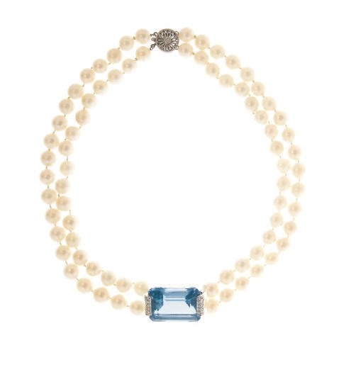 A GROUP OF CULTURED PEARL, AQUAMARINE, DIAMOND AND GOLD JEWELRY